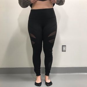 Lululemon Rare** long black mesh sides leggings